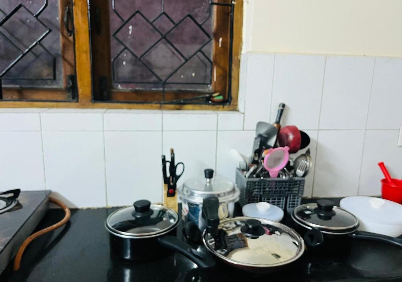 Best Individual Home Stay Near Apollo Jubilee Hills Хидерабад Екстериор снимка