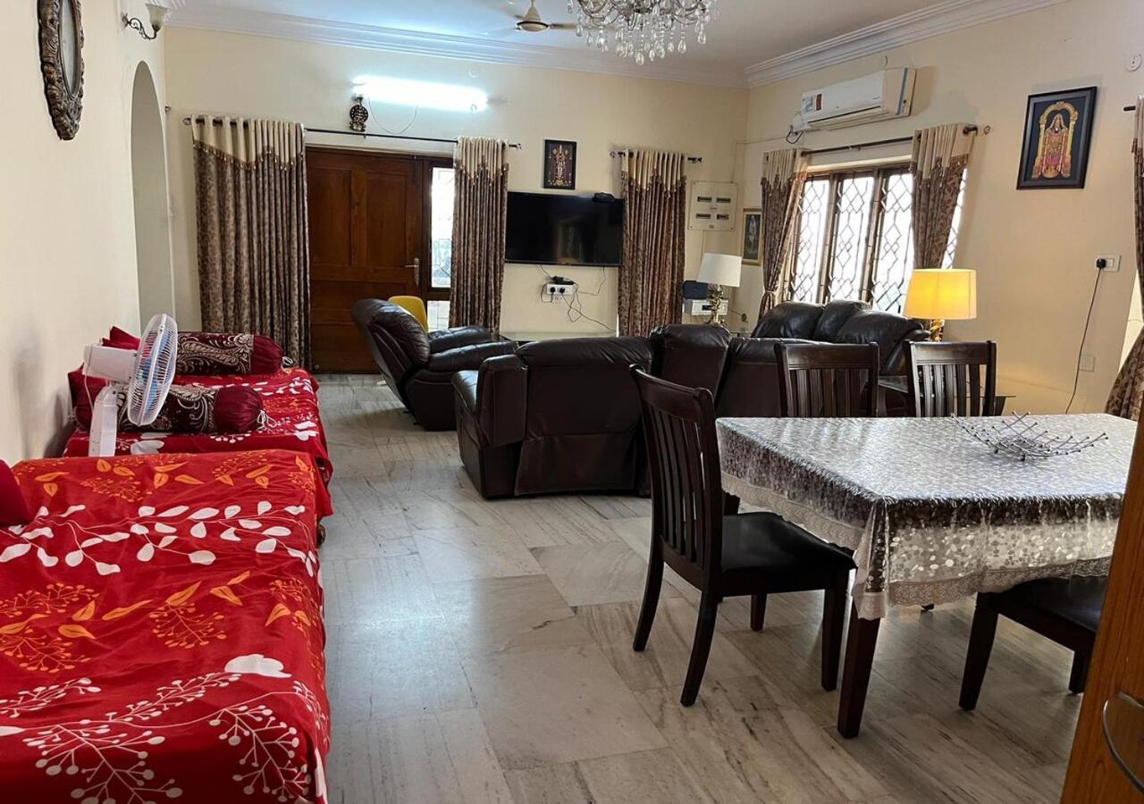 Best Individual Home Stay Near Apollo Jubilee Hills Хидерабад Екстериор снимка